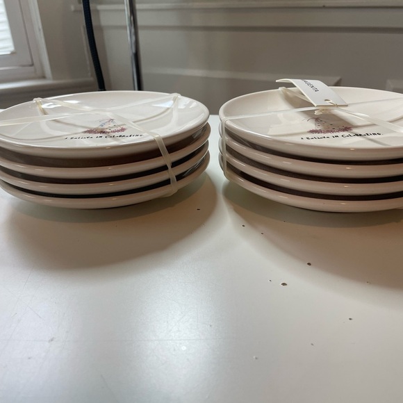 Rae Dunn “I Believe in Celebrating” 6.25” Plates X8 - Picture 4 of 4